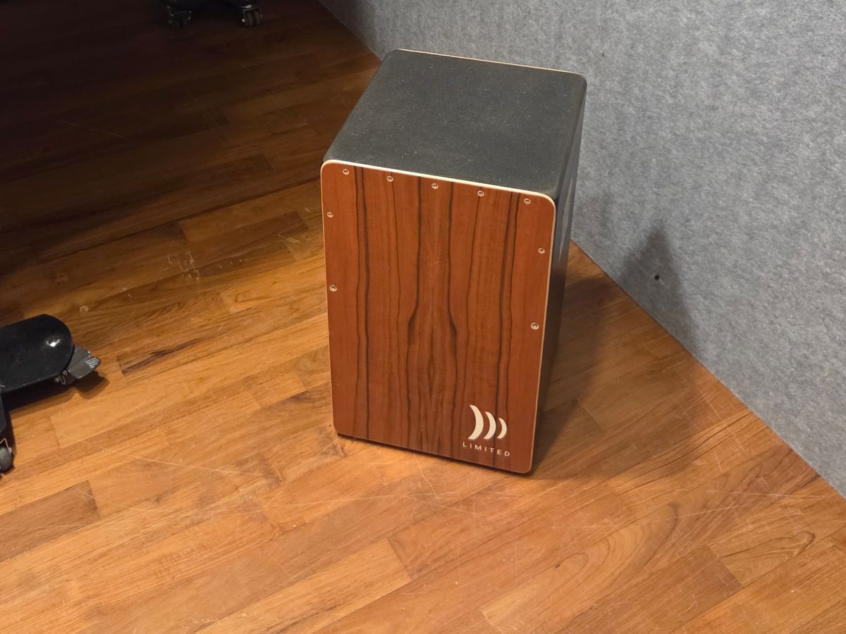 The cajon awaits